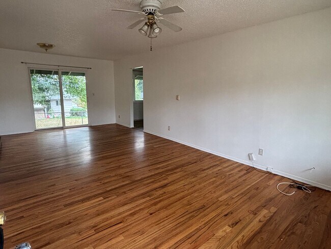 Foto del edificio - 802 N 20th Ave