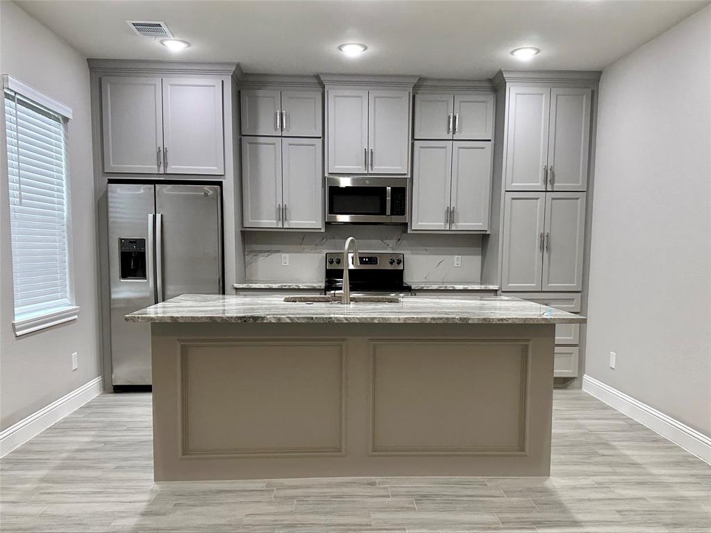 Foto principal - 2614 Appian Way
