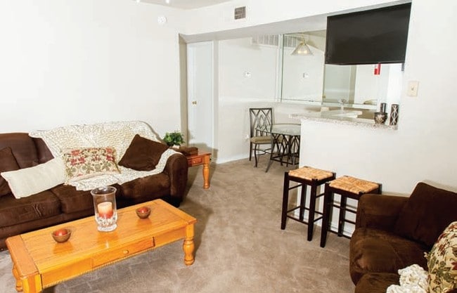 Living Room - Mira Vista