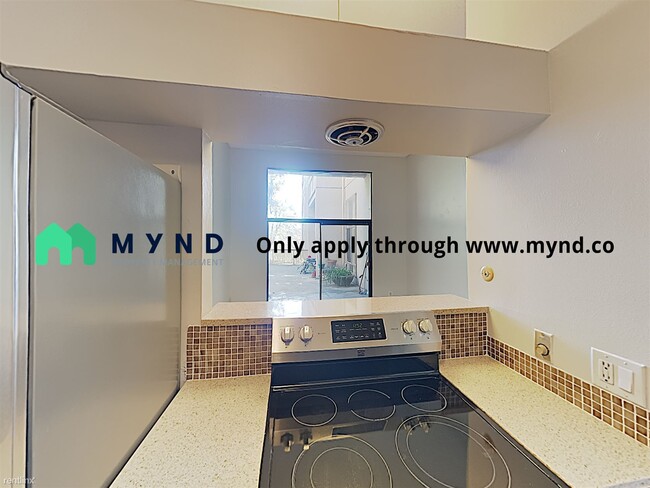 Building Photo - 1 br, 1 bath  - 300 N Civic Dr Apt 307