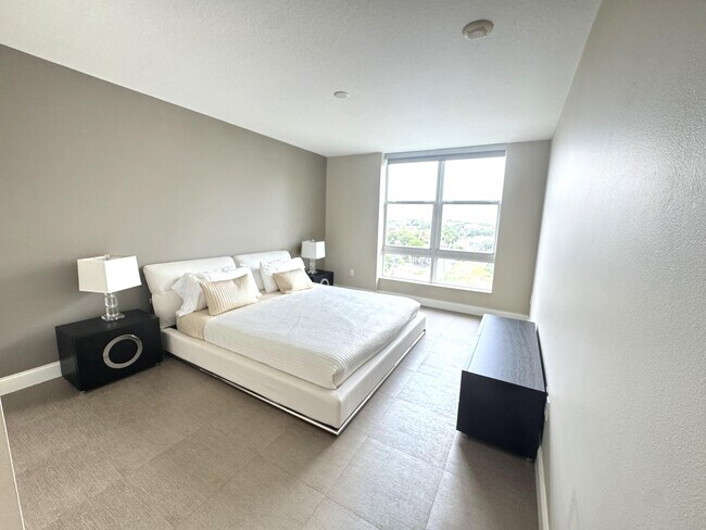 Foto del edificio - 700 E Boynton Beach Blvd