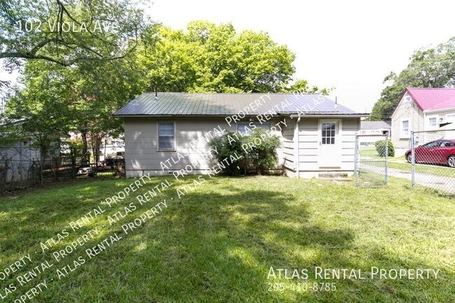 Foto del edificio - 102 Viola Ave