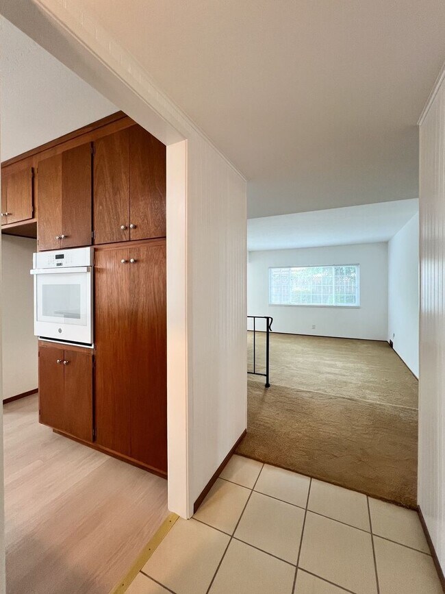 Foto del edificio - Charming Three Bedroom North Napa Home