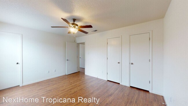 Building Photo - 3 br, 2 bath House - 3805 John Chisholm LP #B
