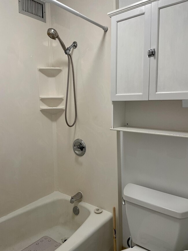 Foto del edificio - 1630 Liholiho St