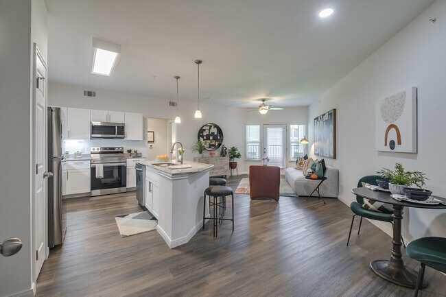 Building Photo - Park Residences Plano