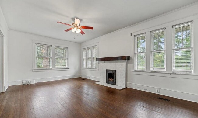 Foto del edificio - 401 S Franklin Dr