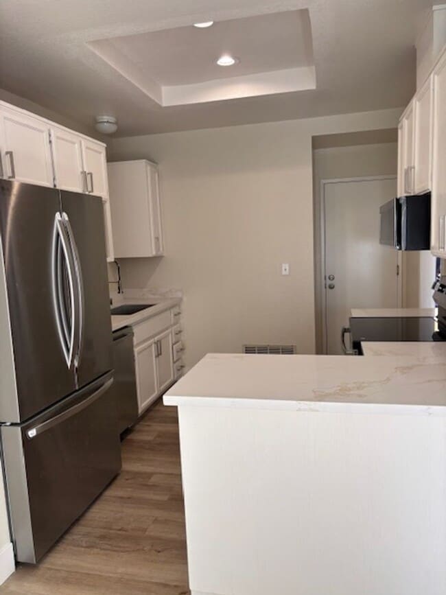 Foto del edificio - Lovely Pleasanton Townhouse