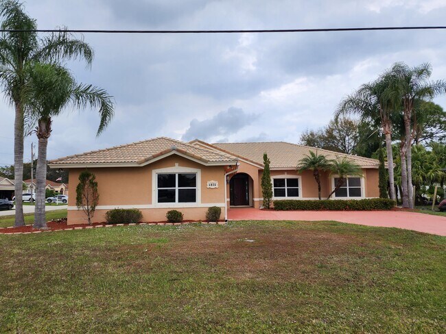 Foto del edificio - 6031 NW Flair Ct