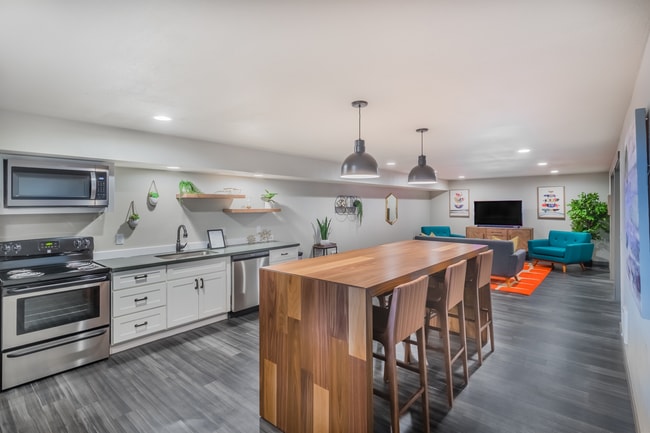 Kitchen - Cedarwood
