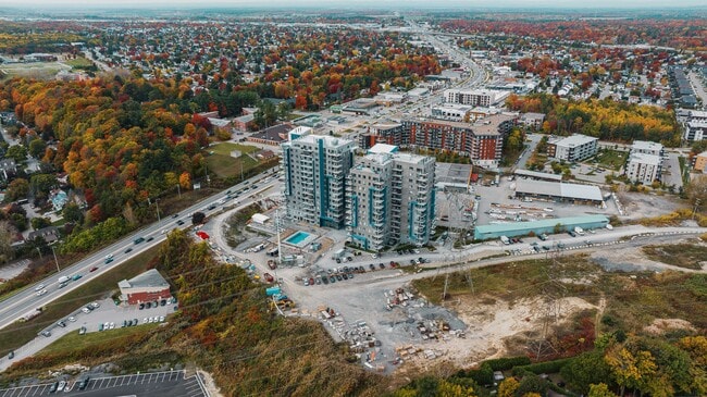 Building Photo - Horizon Terrebonne