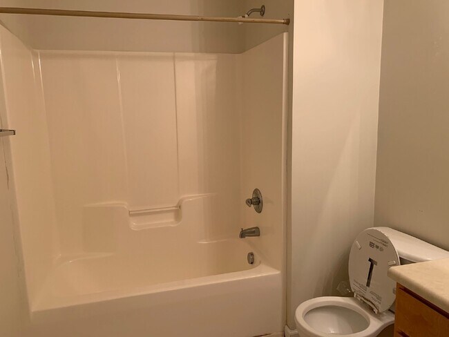 Foto del edificio - Apartment for Rent