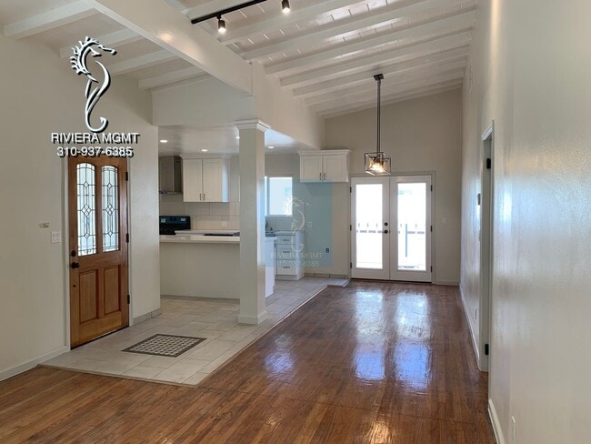 Foto del edificio - Completely Renovated 3BR 2BA House in Torrance 90505