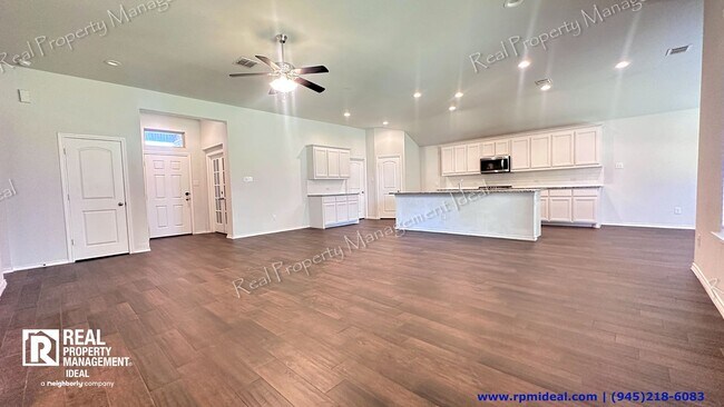 Foto del edificio - YOUR 3-BED, 2-BATH DREAM HOME AWAITS IN GRAND PRAIRIE