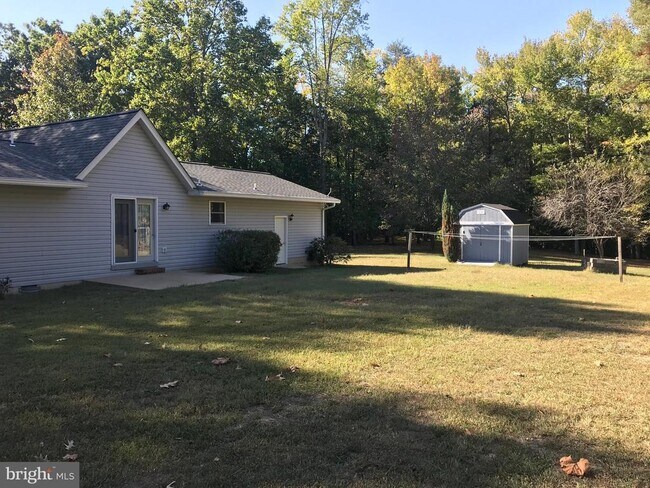 Foto del edificio - 14349 Hillcrest Dr