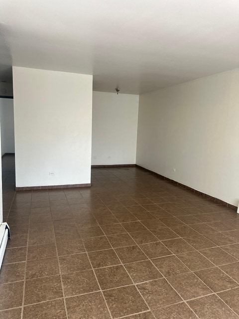 Foto del edificio - 363 Hawthorne Cir