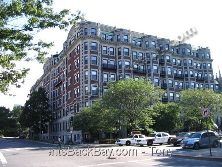 Foto del edificio - 466 Commonwealth Ave