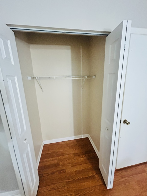 Building Photo - 11381 Laurelwalk Dr