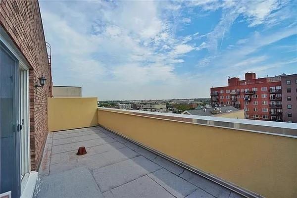 Foto del edificio - 2848 W 15th St