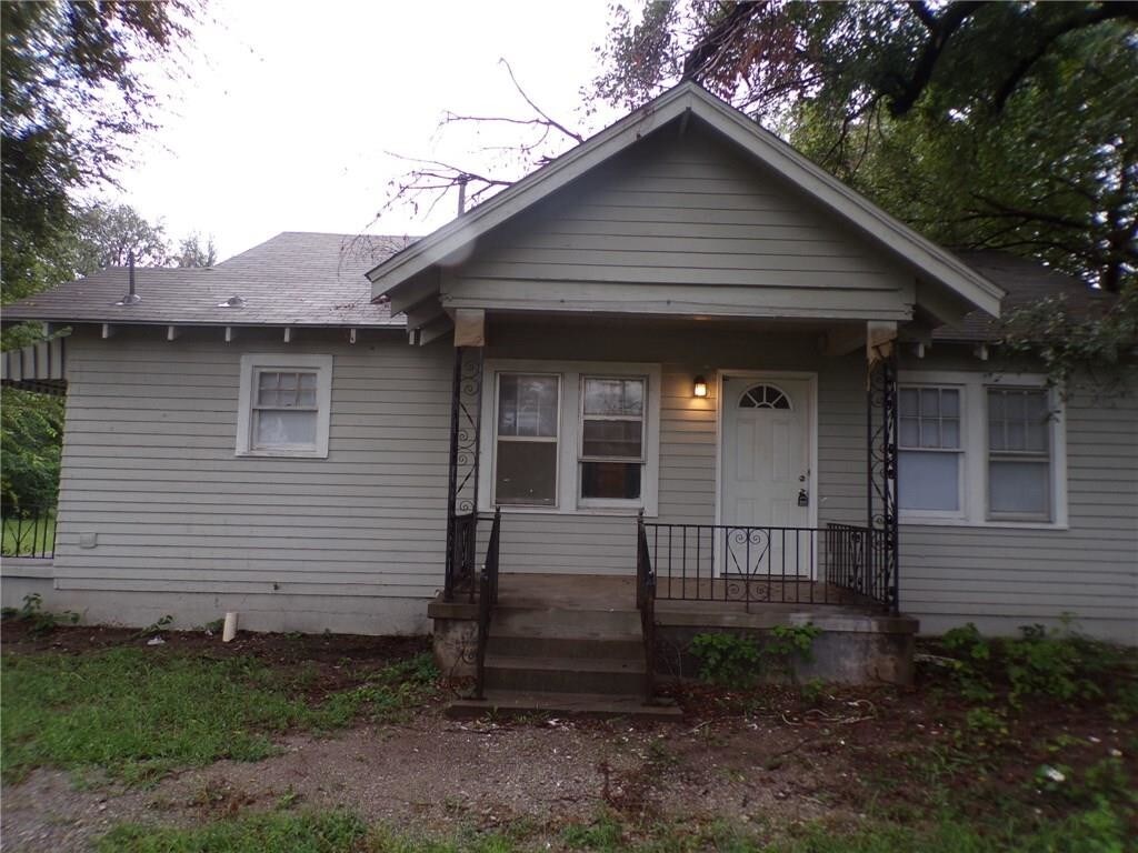 Primary Photo - 4010 E Reno Ave