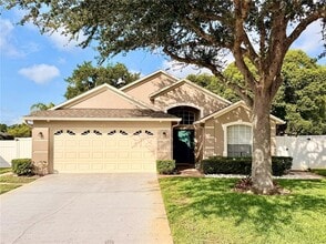 Building Photo - 80 Pine Forest Pl