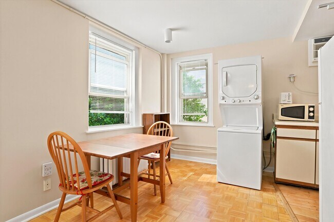 Foto del edificio - 715 Pine St