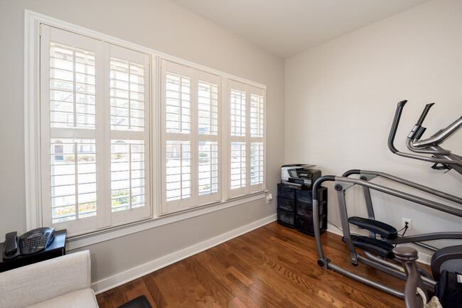 Office - 3909 James Hill Circle