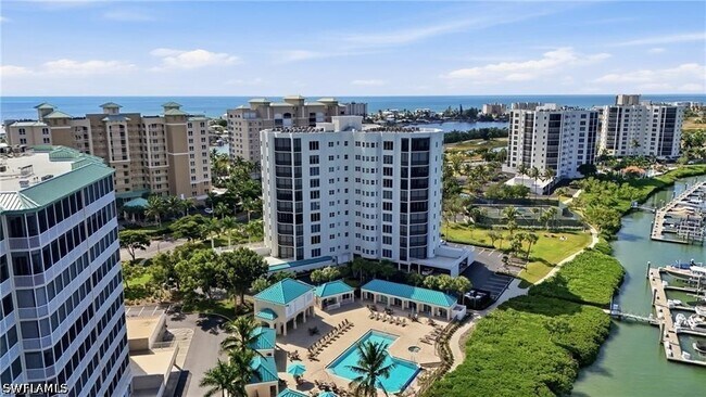 Foto del edificio - 4183 Bay Beach Ln
