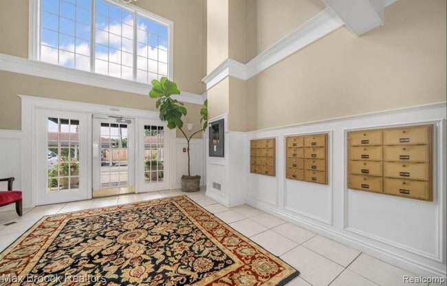 Building Photo - 444 Chester St