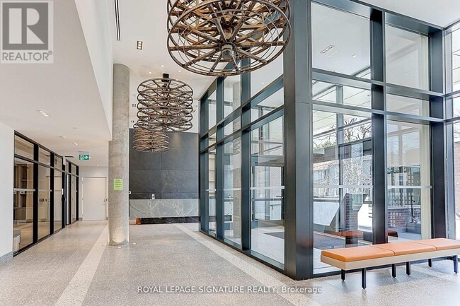 Building Photo - 150 Logan Ave