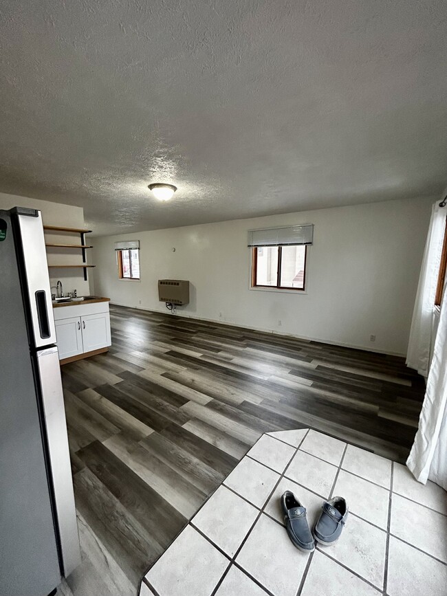 Foto del edificio - 805 S Atlantic St