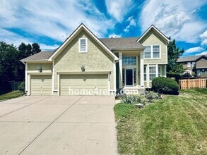 Building Photo - 13106 137th Ct