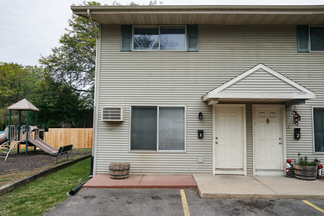 Foto del edificio - Sundale Townhomes