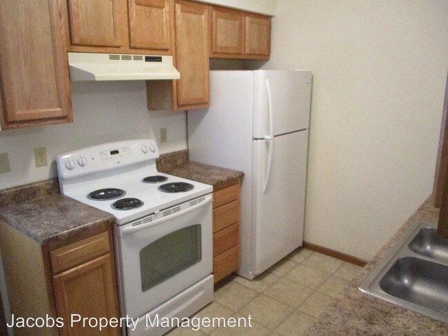 Building Photo - 3708 Pimlico Dr