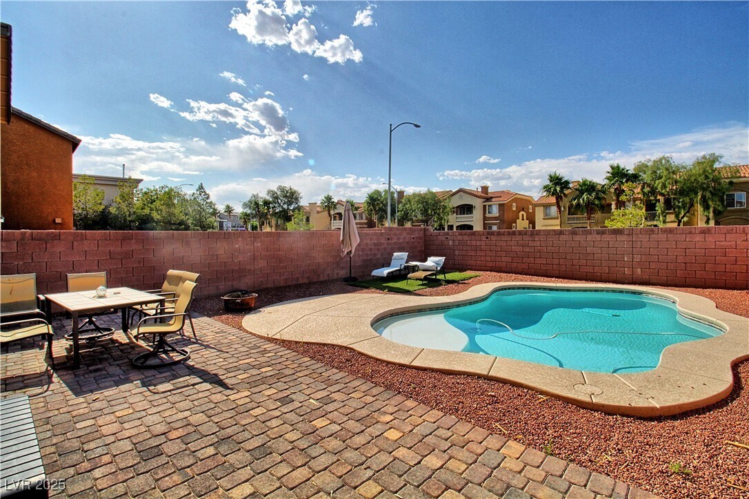 Foto principal - 5982 Day Rider Ave