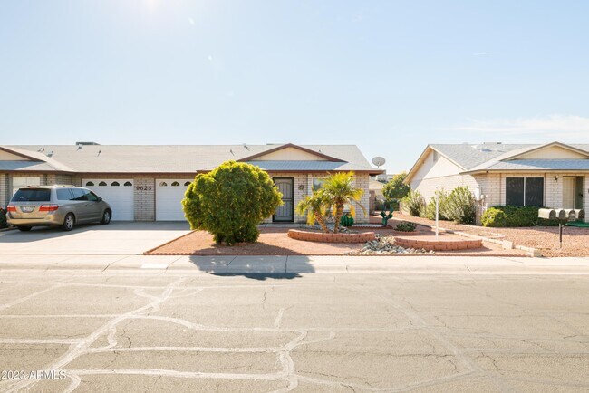 Building Photo - 9625 W Mountain View Rd