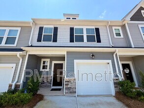 Building Photo - 1074 Cornelia St