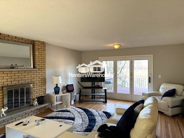 Foto del edificio - WONDERFUL 4BD/2BA HOME IN ST. LOUIS PARK