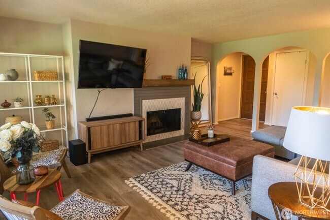 Foto del edificio - 2Bd/1.75Ba Kirkland Condo