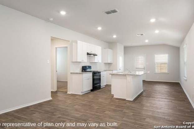 Building Photo - 145 Hogans Aly