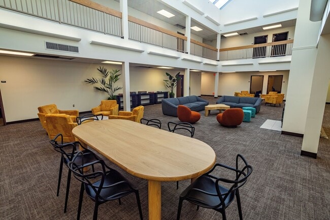 Foto del edificio - Brewster Hall