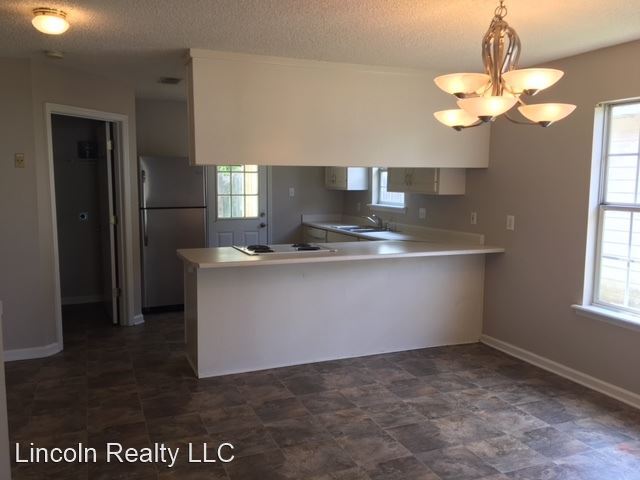Building Photo - 3 br, 2 bath House - 3009 Asbury Dr