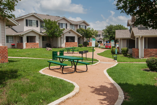 Foto del edificio - Village at Fox Creek