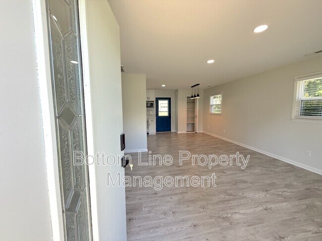 Foto del edificio - 4108 Mellon Rd