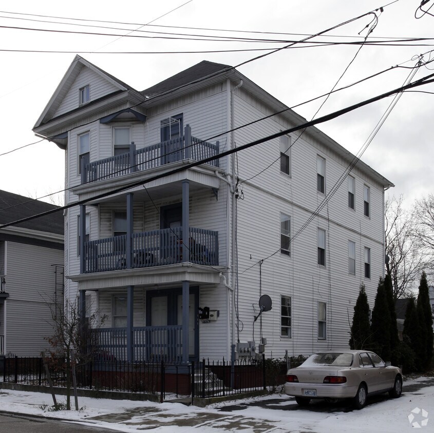 Foto del edificio - 79-81 Linwood Ave