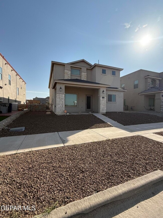 Building Photo - 14405 Eastbrook Dr