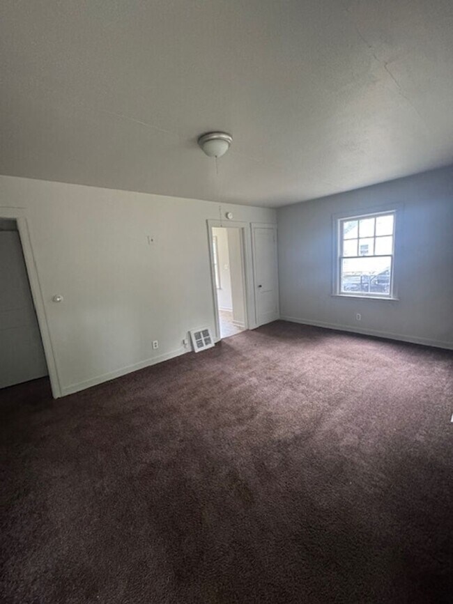 Foto del edificio - 4502 Gaywood Dr