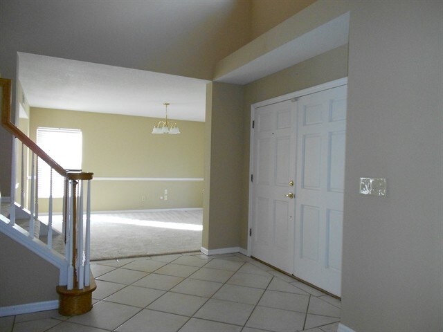 Building Photo - 2218 Lake Marion Drive