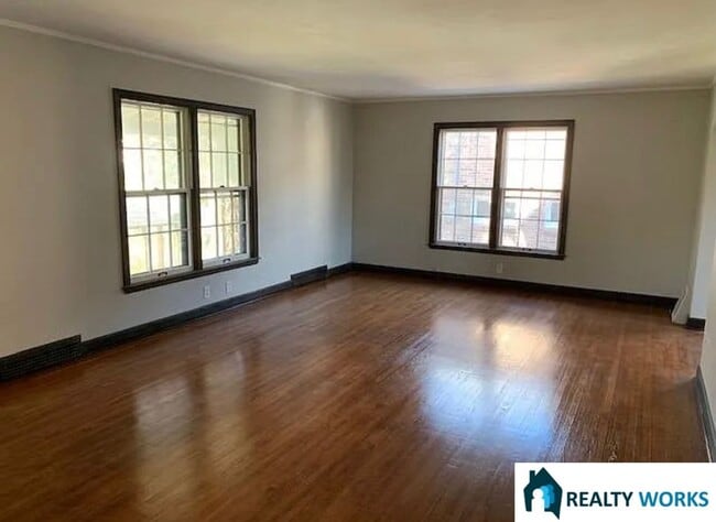 Foto del edificio - 1928 F St