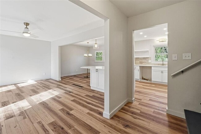 Foto del edificio - 3400 Elm Creek Dr